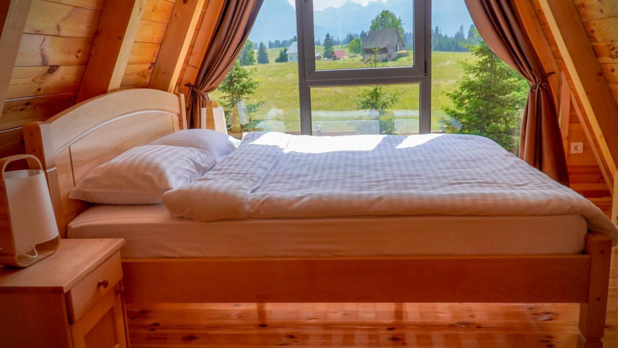 Villas Chardak Zabljak  Luaran gambar