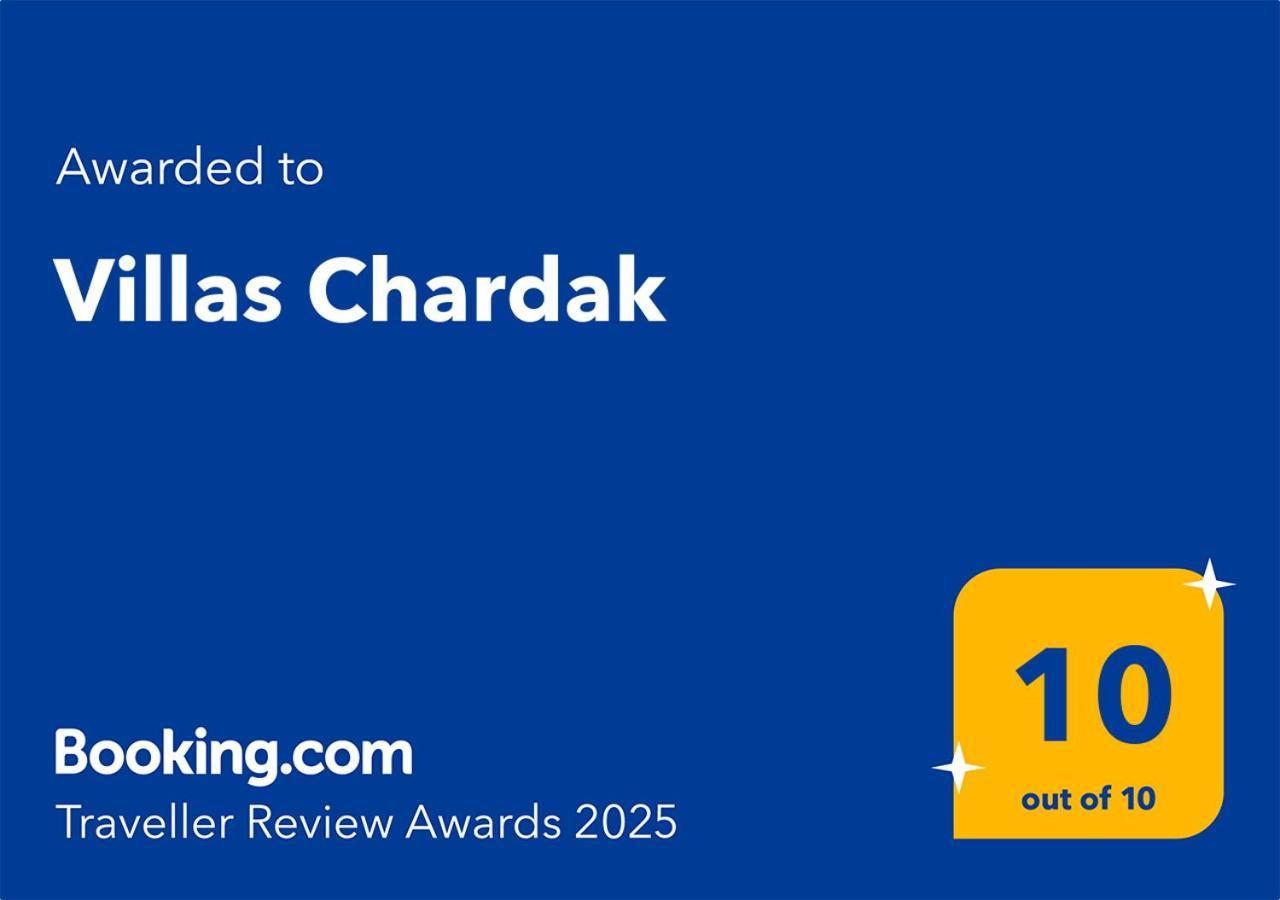 Villas Chardak Zabljak  Luaran gambar